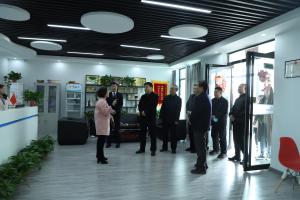 熱烈歡迎焦作市委領導一行蒞臨焦作青峰參觀指導工作！