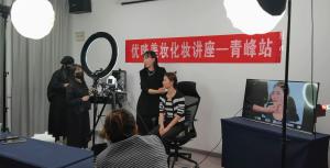 驚艷歲月，做***美的自己，女神節(jié)快樂！